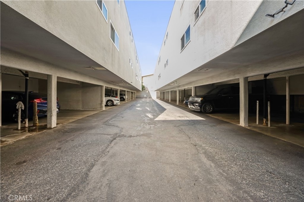 3649 Emerald Street - Photo 25
