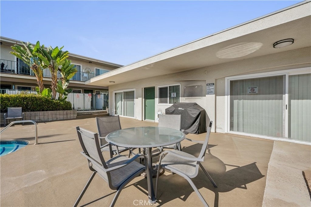 3649 Emerald Street - Photo 6