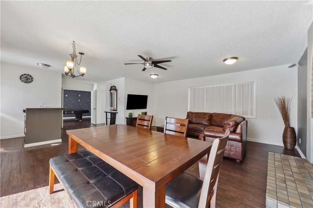 3649 Emerald Street - Photo 10