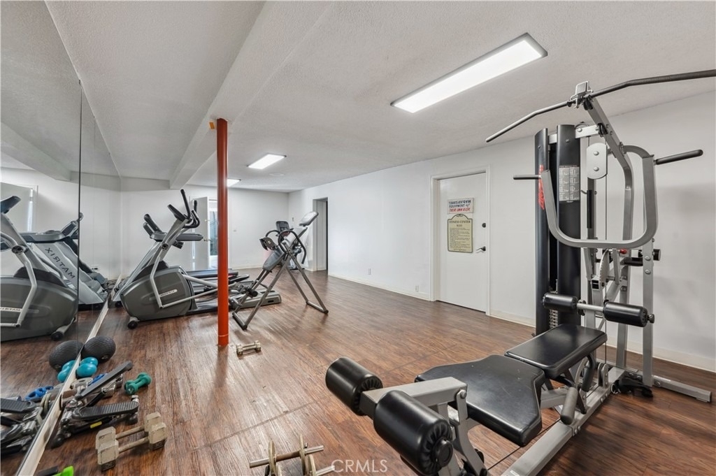 3649 Emerald Street - Photo 21