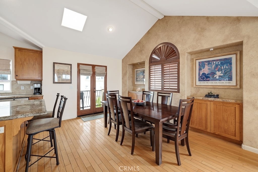 817 Monterey Boulevard - Photo 11