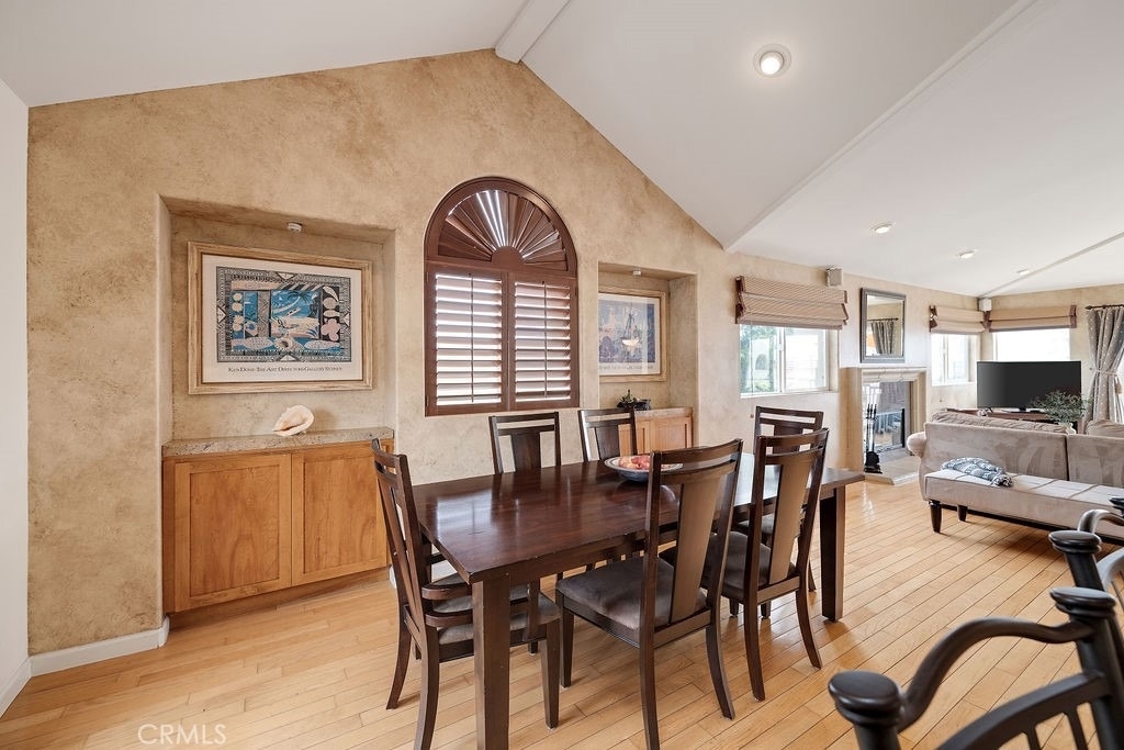 817 Monterey Boulevard - Photo 10