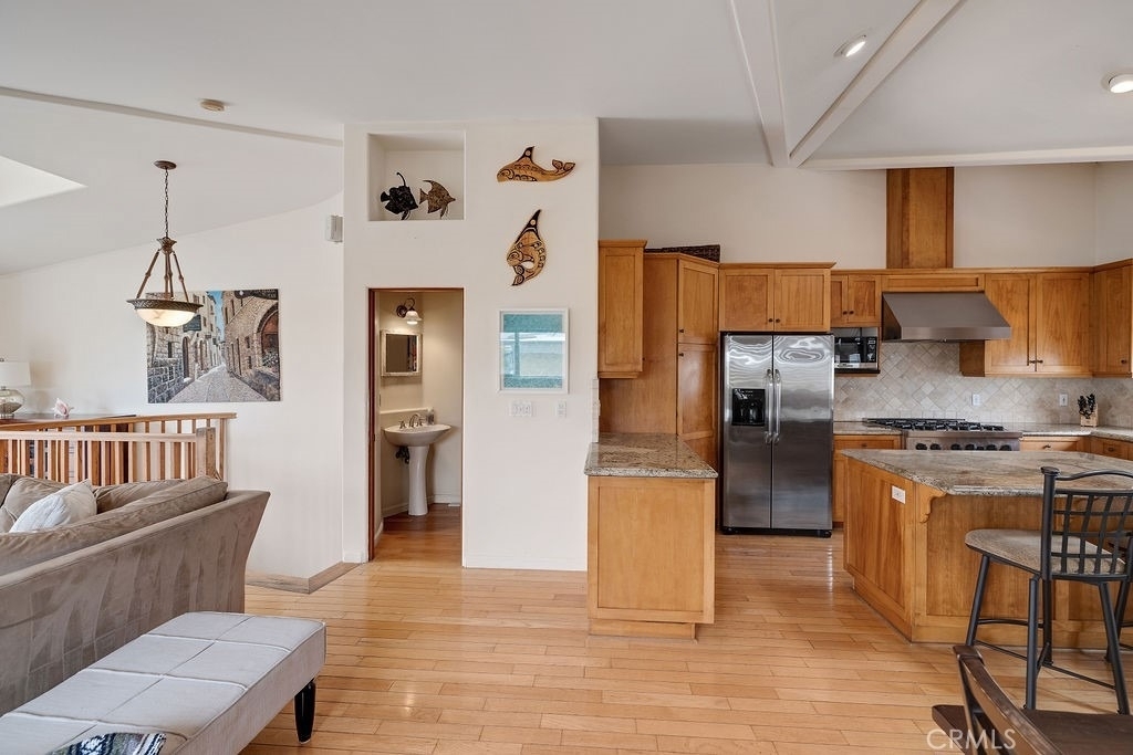 817 Monterey Boulevard - Photo 12