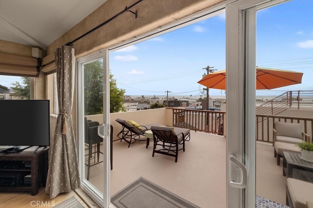817 Monterey Boulevard - Photo 15