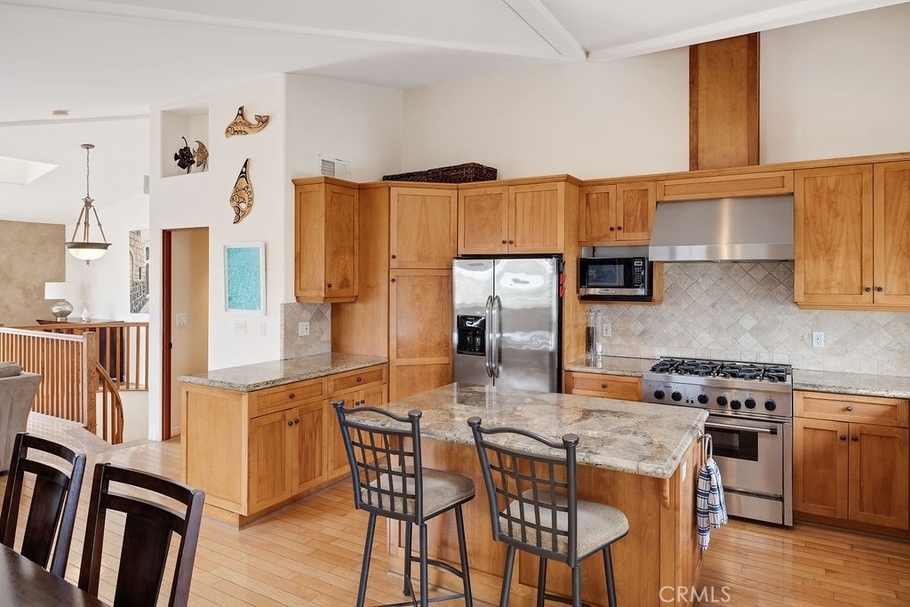 817 Monterey Boulevard - Photo 8