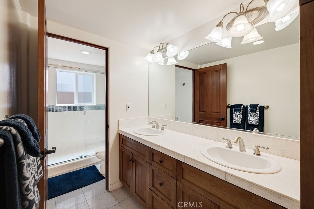 817 Monterey Boulevard - Photo 24