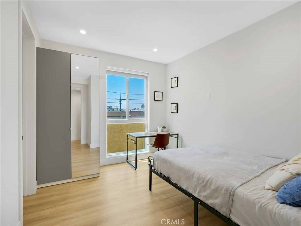 3105 W Normandie Avenue - Photo 8