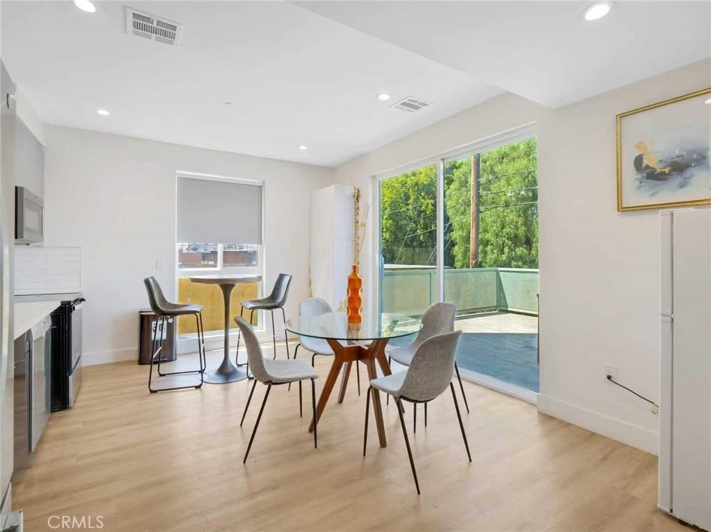 3105 W Normandie Avenue - Photo 9