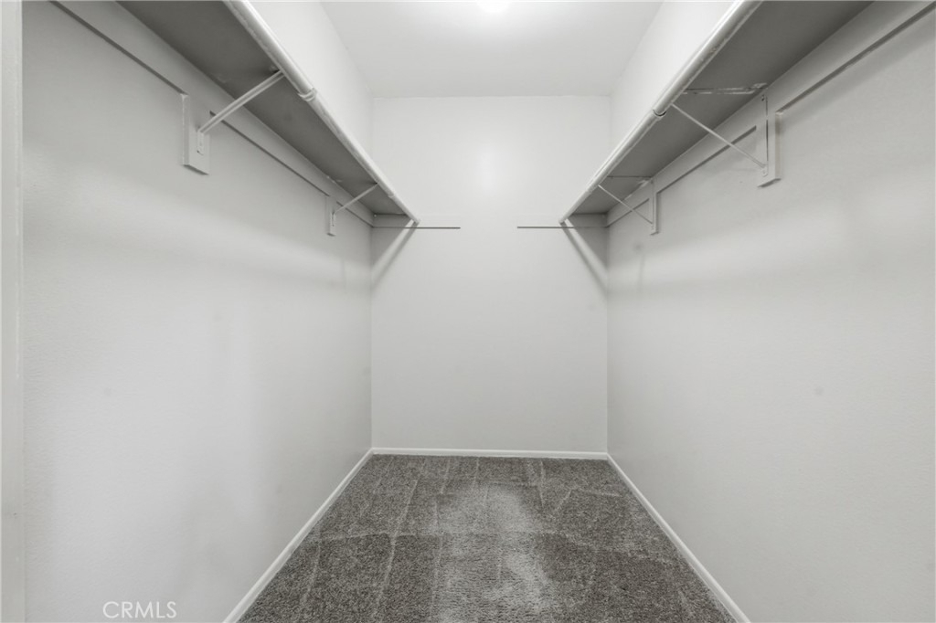 2242 Stonewood Court - Photo 10