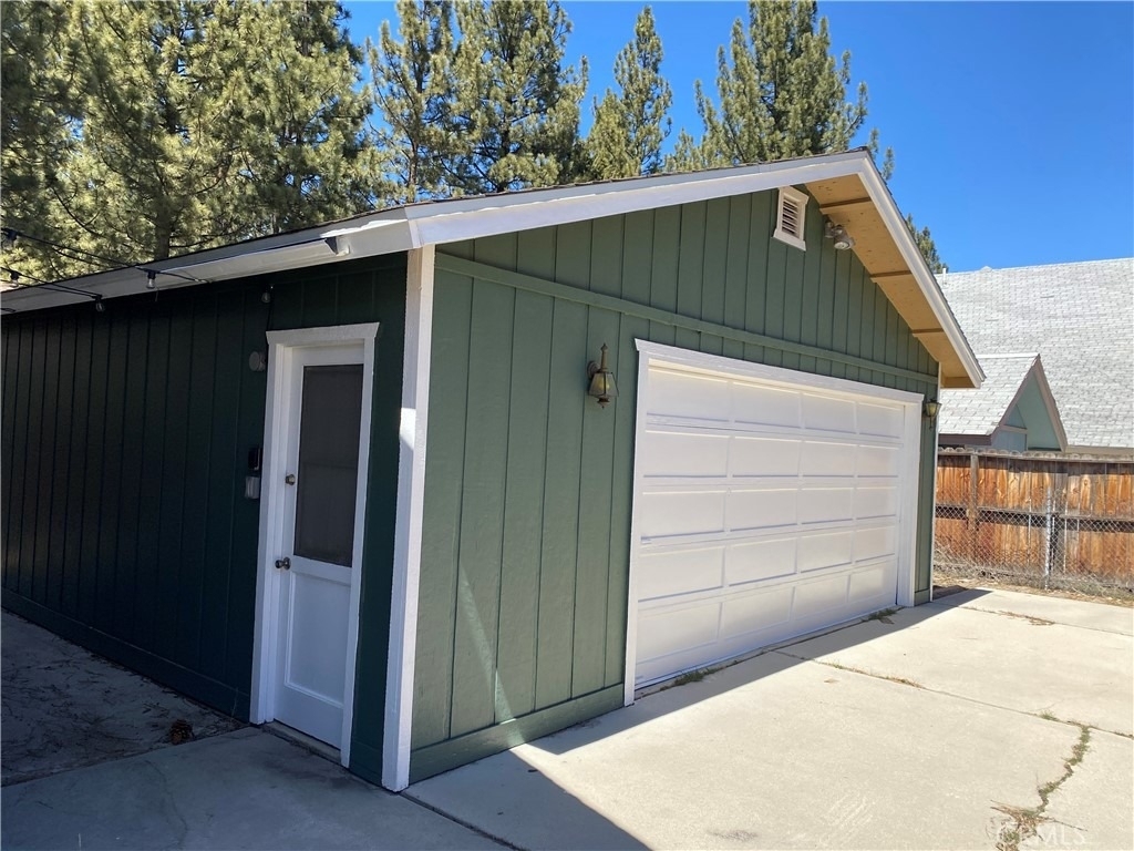 749 Elysian Boulevard - Photo 2