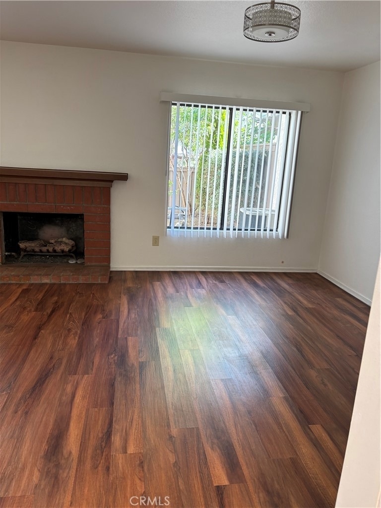 2412 Ramada Plaza - Photo 2