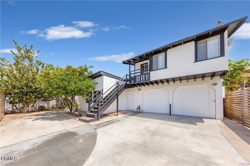 6854 N Figueroa Street - Photo 0