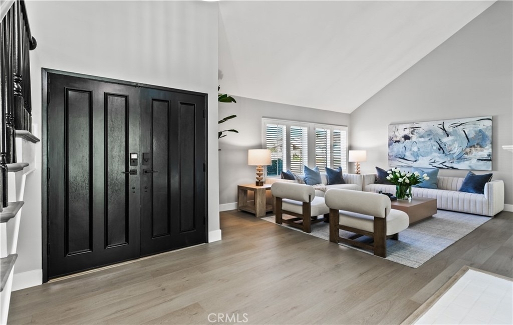 9882 Kings Canyon - Photo 1
