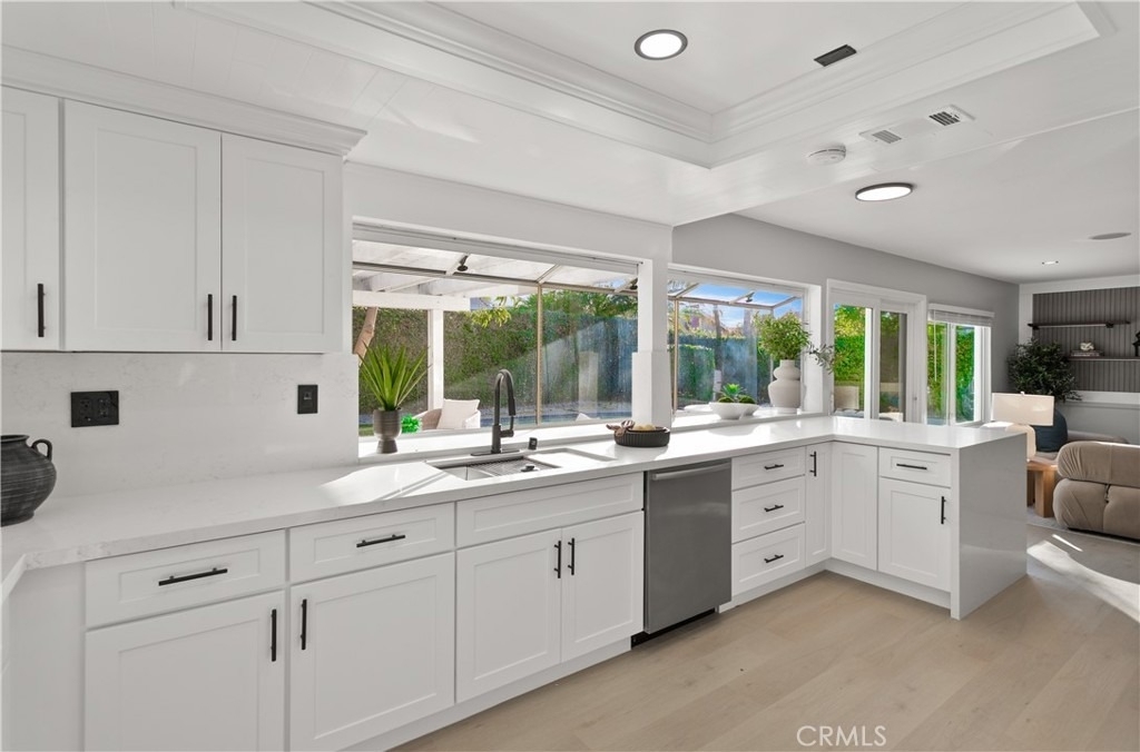 9882 Kings Canyon - Photo 11