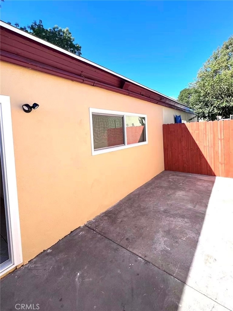 4109 W 5th - Photo 1