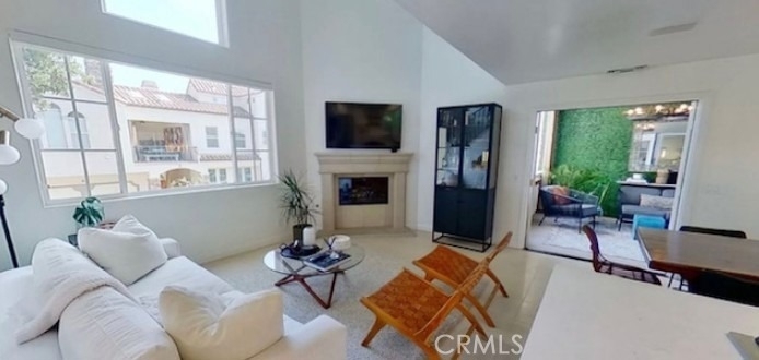 445 Begonia Avenue - Photo 8
