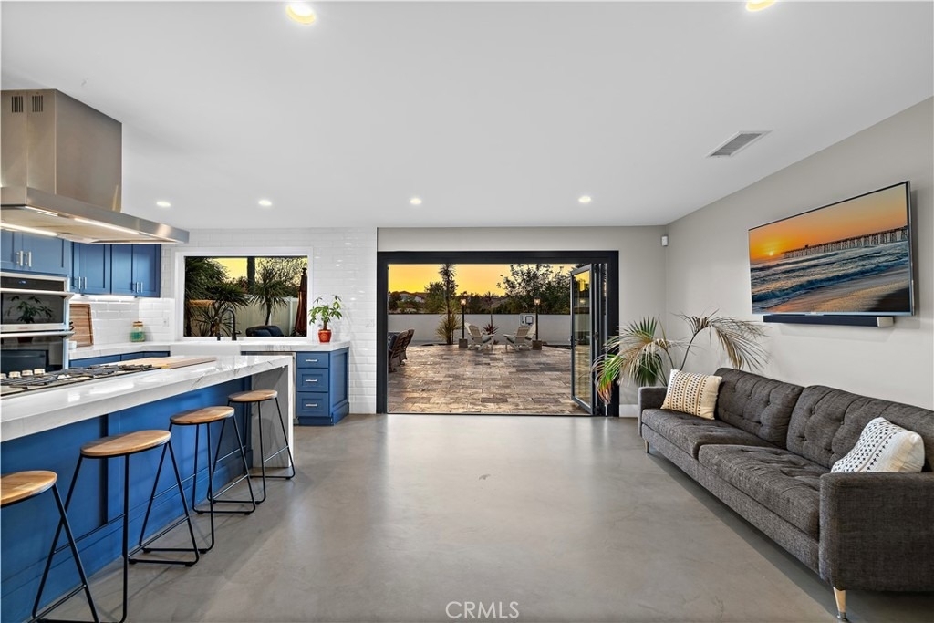 29091 Country Hills - Photo 2