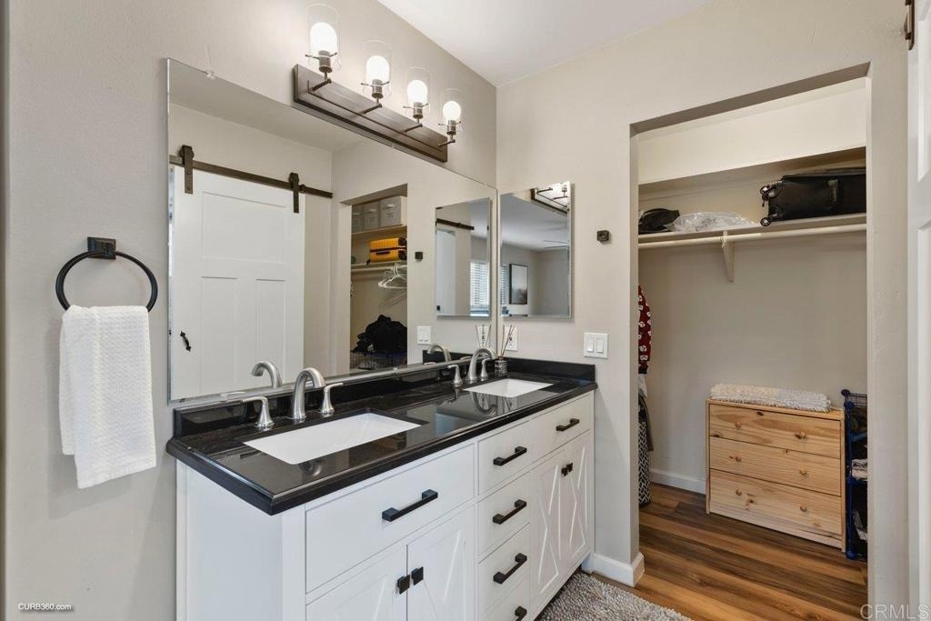 1870 Jeffrey Avenue - Photo 22