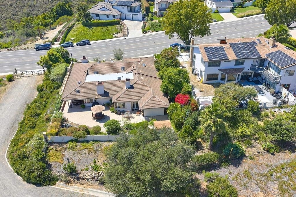 7118 El Fuerte Street - Photo 38