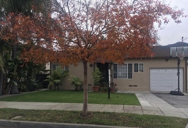 2616 Piedmont - Photo 0
