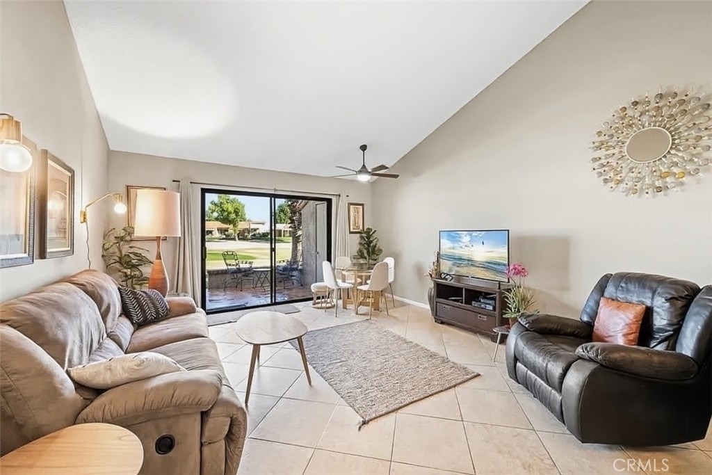 40131 Baltusrol - Photo 5