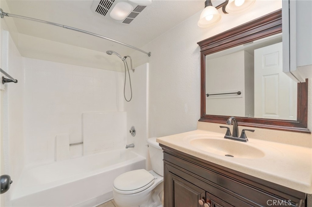 3535 Banbury - Photo 12
