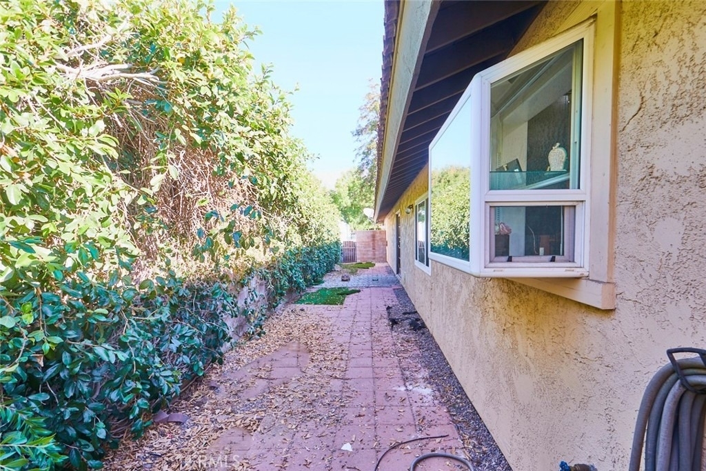 3931 Atlantic - Photo 30