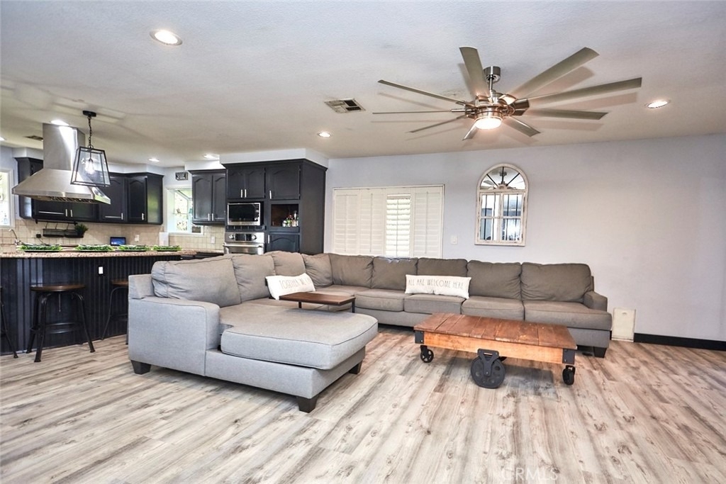 3931 Atlantic - Photo 15