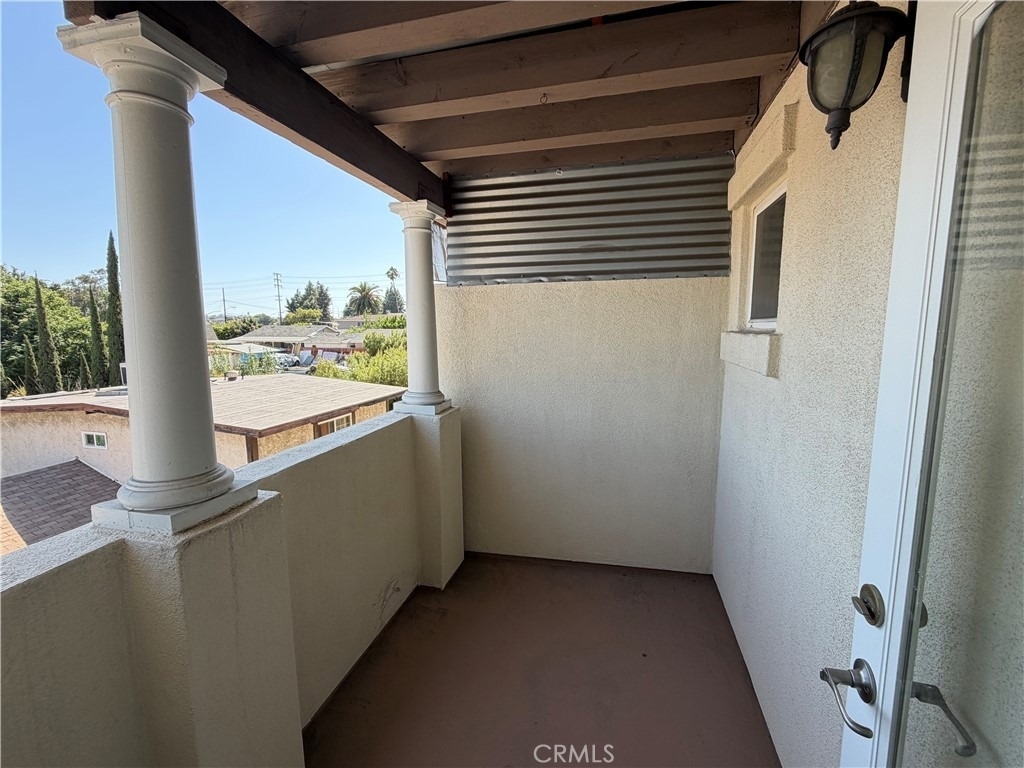 1927 Strathmore Avenue - Photo 20