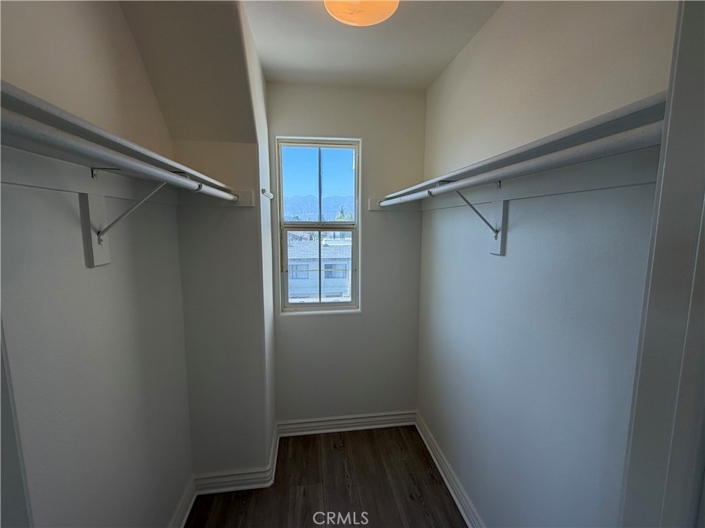 1927 Strathmore Avenue - Photo 19