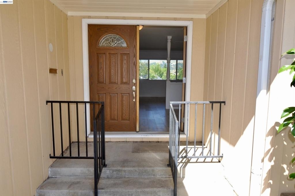 9127 Tangerine St - Photo 2