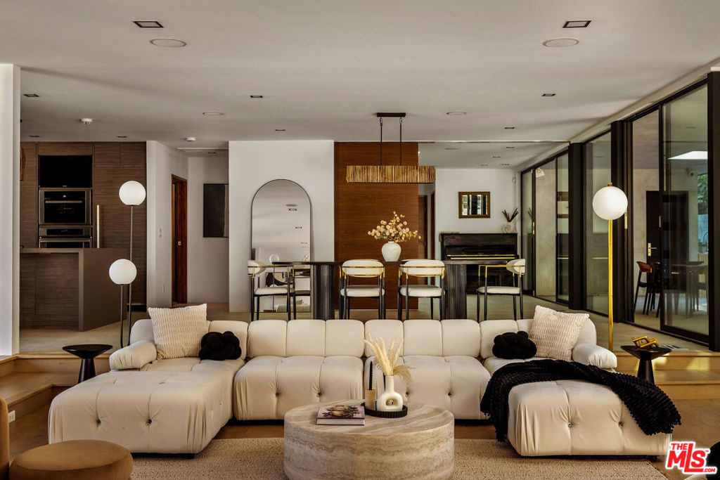9991 Liebe Drive - Photo 4