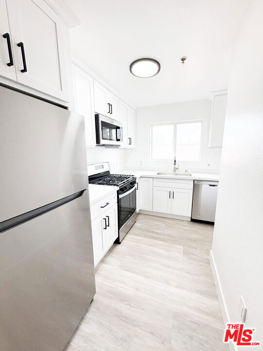 2637 S Manhattan Place - Photo 6