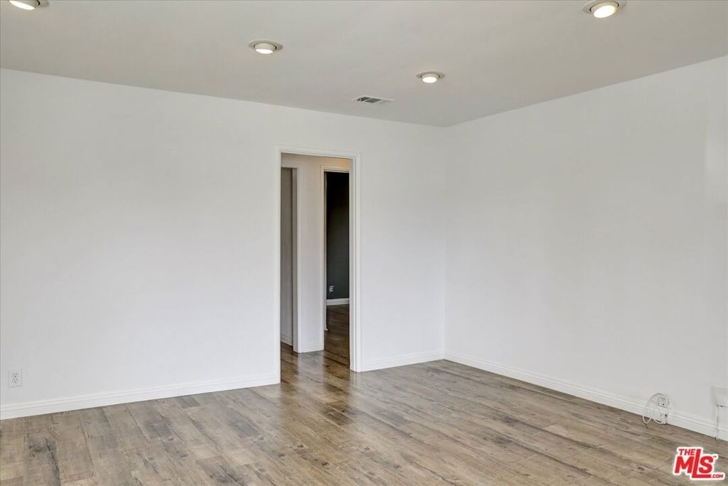 14110 Shoup Avenue - Photo 6