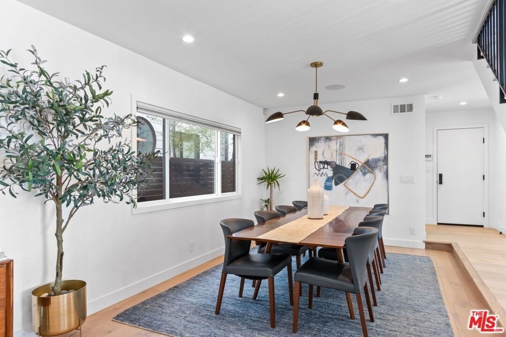 4606 Roma Court - Photo 16