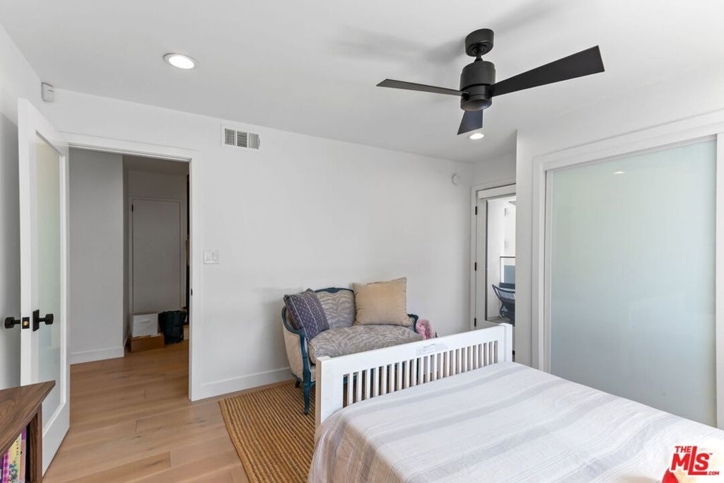 4606 Roma Court - Photo 37