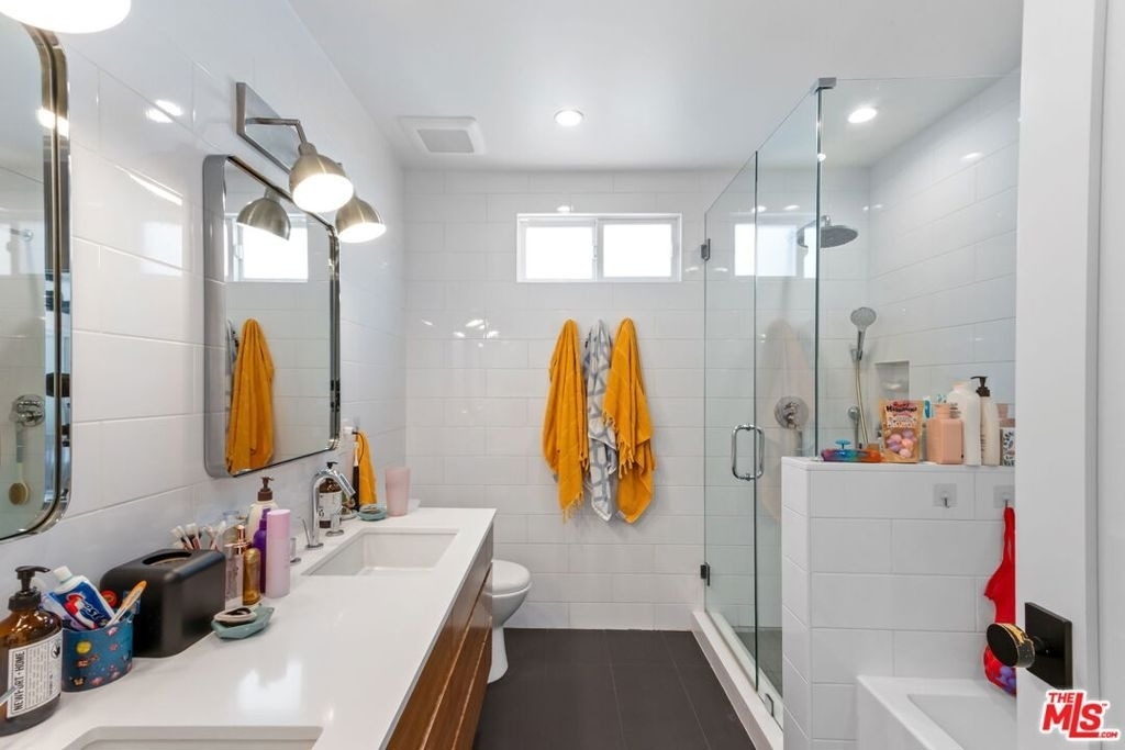 4606 Roma Court - Photo 39