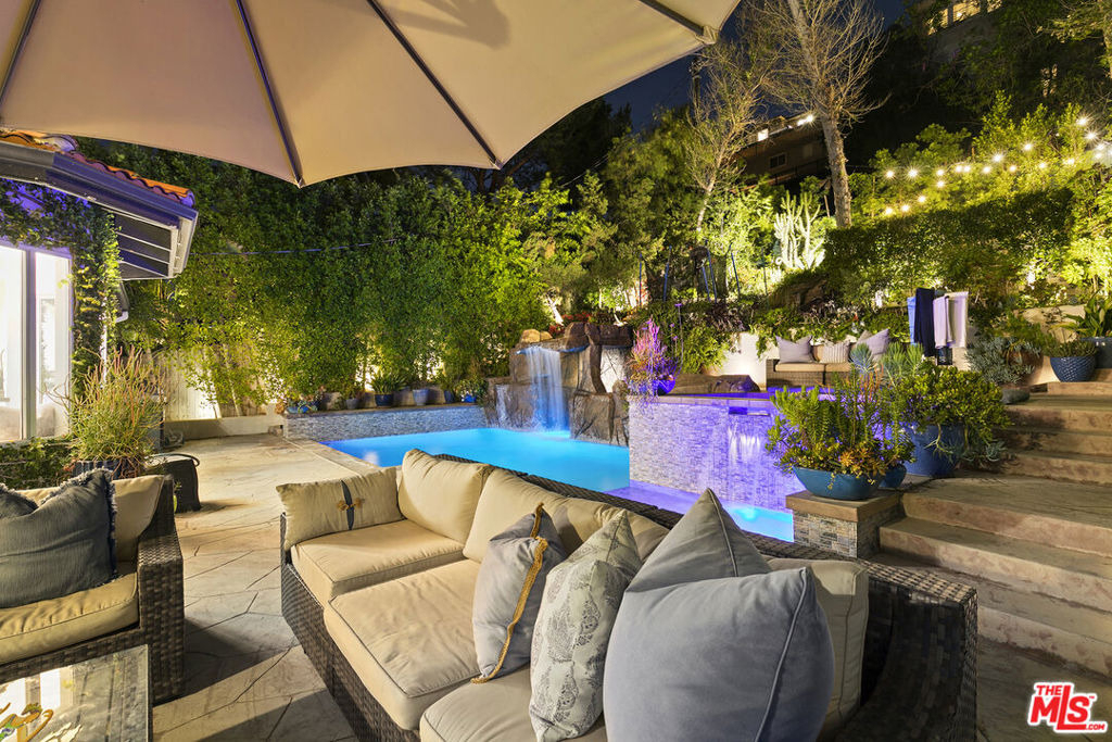 5176 Don Pio Drive - Photo 27