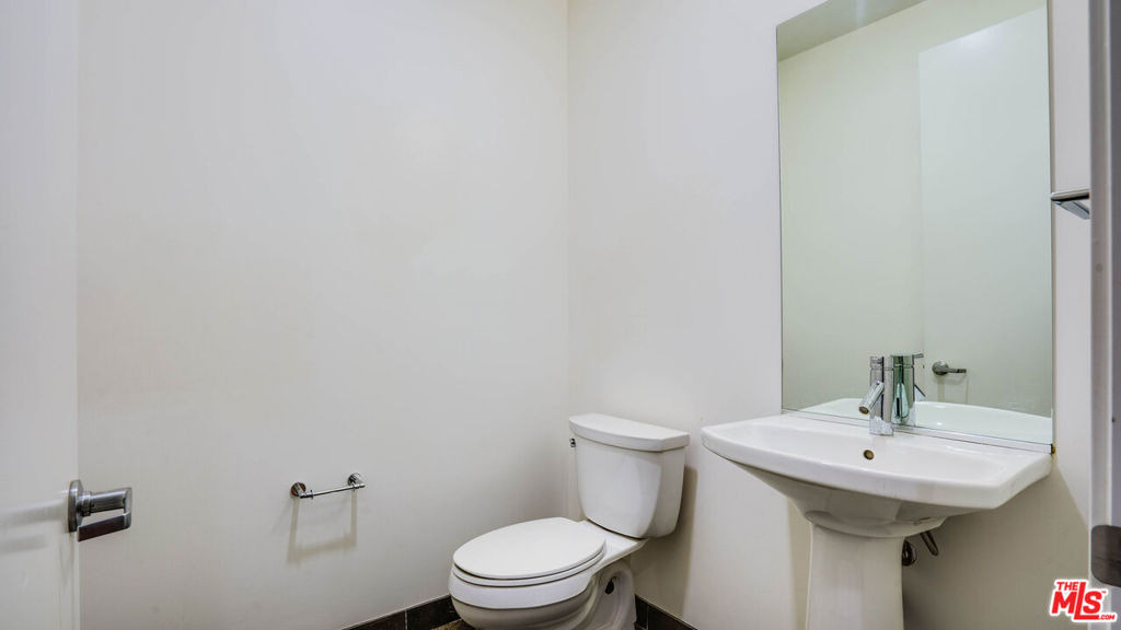 3223 W 6th Street - Photo 30