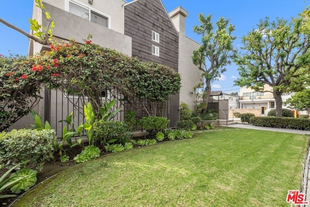 1420 Princeton Street - Photo 0