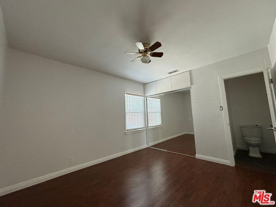 6537 Teesdale Avenue - Photo 3