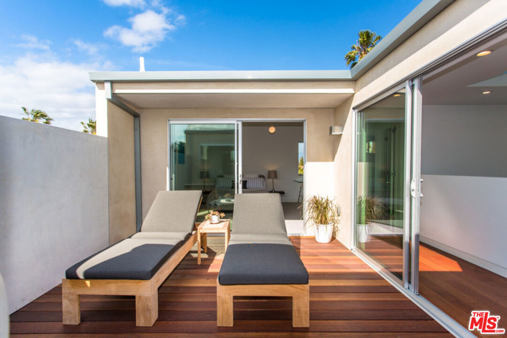1217 Cabrillo Avenue - Photo 34