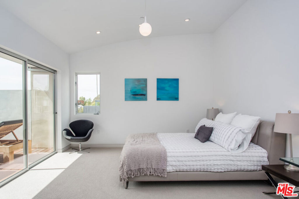 1217 Cabrillo Avenue - Photo 35