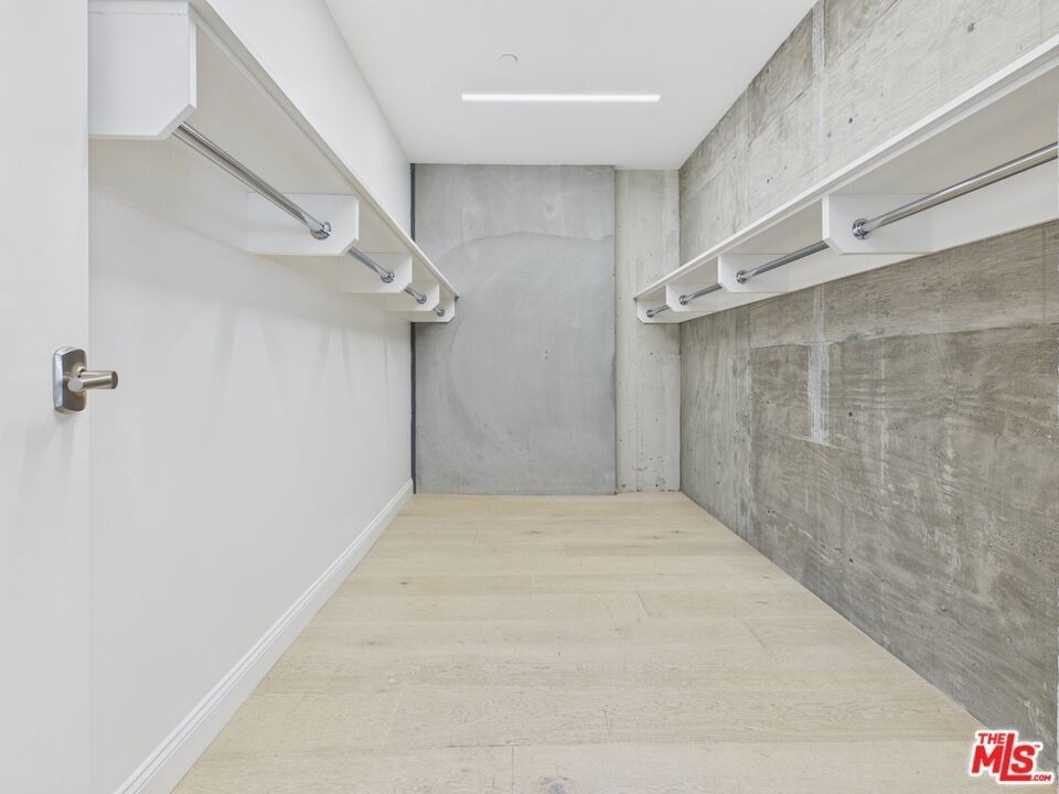 808 S Broadway Street - Photo 21