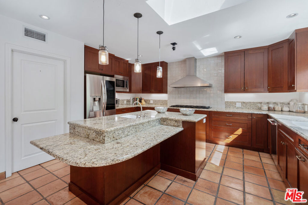 11940 Westminster Avenue - Photo 15