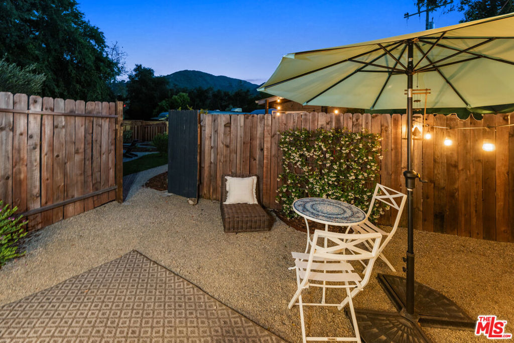 272 N Topanga - Photo 2