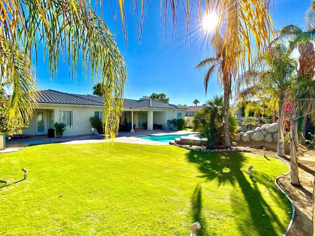 5 Victoria Falls Drive - Photo 0