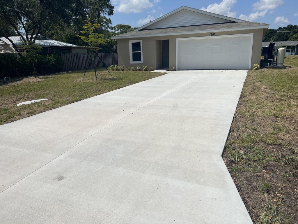 7602 Pensacola Road - Photo 0