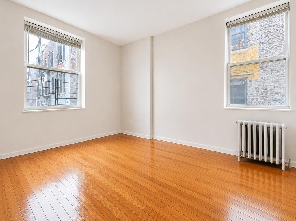 3924 Broadway - Photo 3