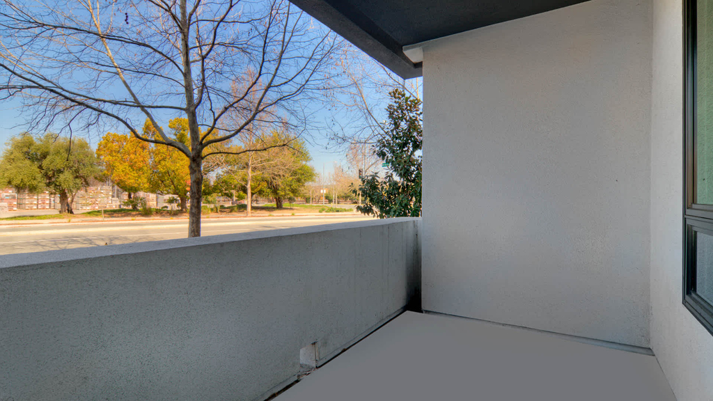 5560 Lexington Ave - Photo 17